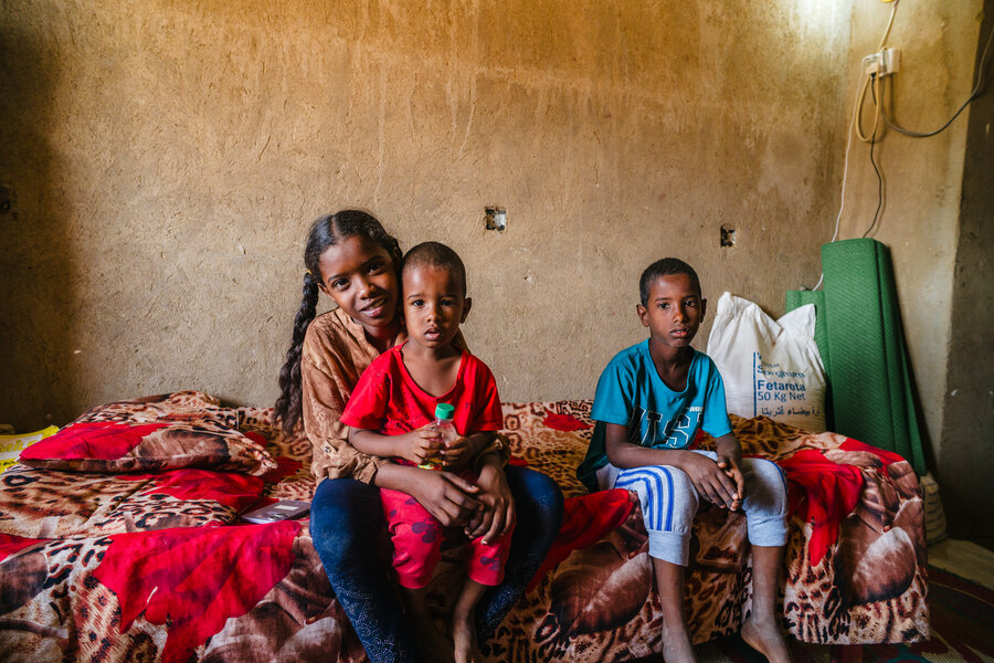 Abu Sufian's children in the small room the family shares in eastern Sudan, where they've found refuge. WFP/Leni Kinzli